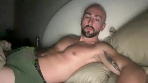 oxlade59 online show from October 26, 7:14 am