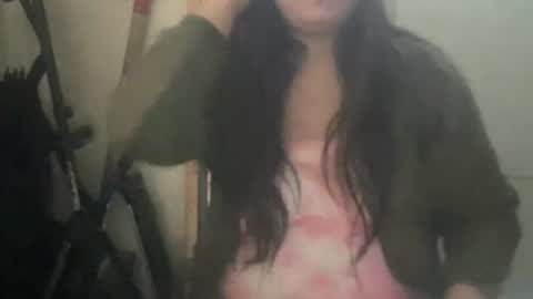 oxovickyoxo online show from October 19, 1:23 pm