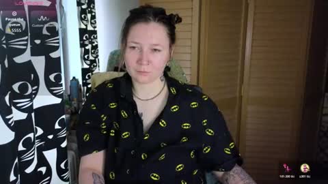 Snapshot of ozalin chatting on June 24, 11:09 am ozalin online show from June 24, 11:09 am