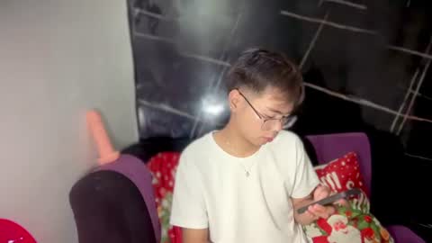 p1noytwink_gelo online show from August 8, 1:13 pm