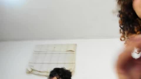 Snapshot of p_jhon chatting on December 4, 8:56 am P online show from December 4, 8:56 am