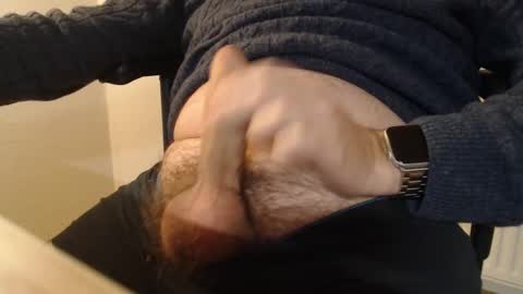 Snapshot of p_lovar chatting on February 4, 5:30 pm Pierre online show from February 4, 5:30 pm