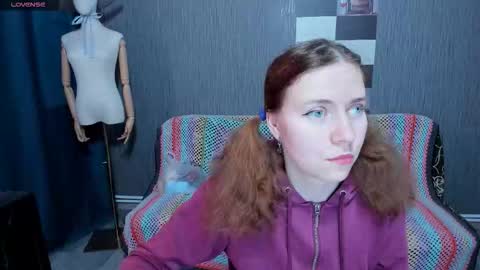 Ella online show from October 15, 7:30 am