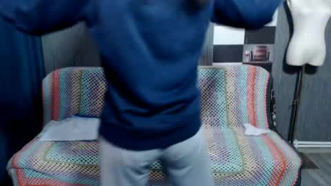 Ella online show from April 13, 6:19 am