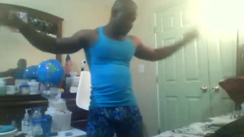 Snapshot of pabaz chatting on June 28, 8:26 pm pabaz online show from June 28, 8:26 pm