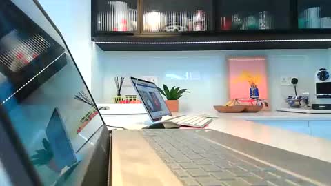 pablo19692017 online show from April 2, 9:18 am