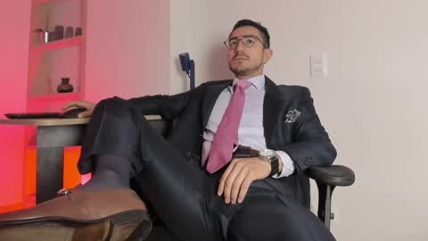 Snapshot of pablo_rincon95 chatting on February 4, 11:27 am pablo rincon95 online show from February 4, 11:27 am