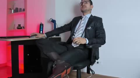 Snapshot of pablo_rincon95 chatting on February 13, 11:39 am pablo rincon95 online show from February 13, 11:39 am