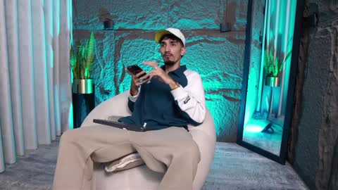 pablo online show from March 31, 2:35 am