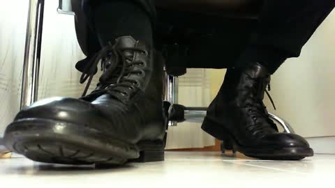 Pablo Meness online show from February 17, 1:10 pm