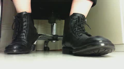 Pablo Meness online show from February 18, 8:14 pm