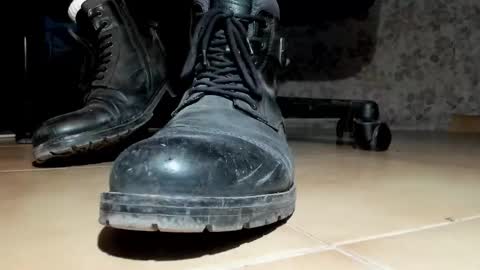 Snapshot of pablomenesssl chatting on January 6, 3:16 pm Pablo Meness online show from January 6, 3:16 pm