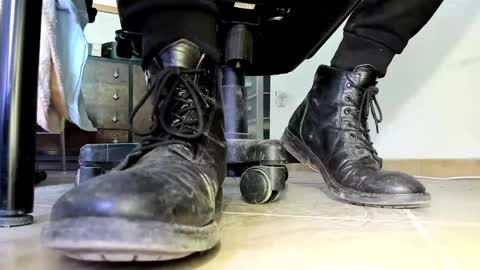 Pablo Meness online show from April 26, 1:31 pm