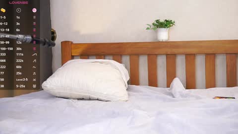 Kimlovense is activeThere are legends that in this room all your wishes can come true  Private is Open online show from November 21, 5:33 pm