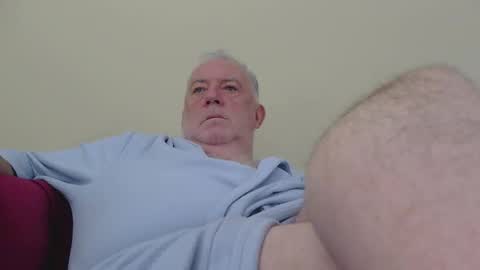 Snapshot of paige_notfound chatting on February 24, 2:26 pm paige_notfound online show from February 24, 2:26 pm