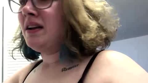 paigechantel online show from April 29, 5:11 am