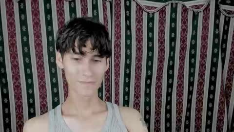 Snapshot of paimon_goetia chatting on February 18, 1:45 am Alexander Grigori online show from February 18, 1:45 am