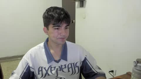 pakun_ online show from April 10, 1:33 am