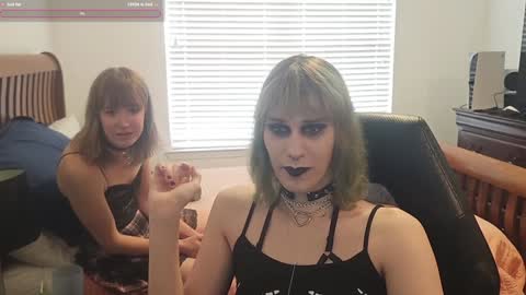 palaceofmalice online show from January 30, 4:02 pm