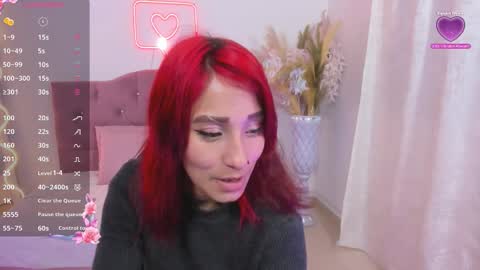 palmerfox_tay online show from October 3, 5:04 am