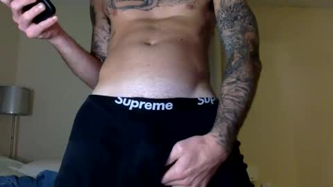 palmflacco online show from April 9, 1:38 am