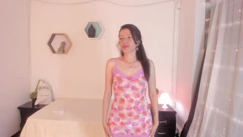 Paloma  online show from January 20, 8:40 pm