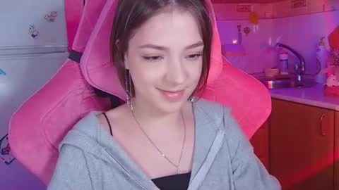 Pam online show from June 28, 2:23 pm