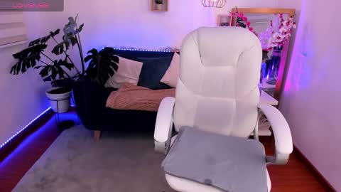 Snapshot of pamela_cheverry chatting on March 6, 9:58 am Pamela online show from March 6, 9:58 am