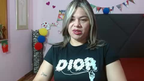 Snapshot of pamela_echeverria chatting on July 15, 11:04 am pamela_echeverria online show from July 15, 11:04 am