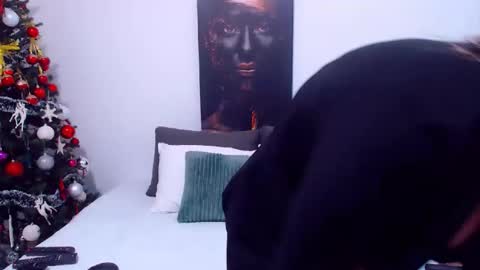 Snapshot of pamela_issy chatting on December 1, 12:32 pm PAMEL ISSY online show from December 1, 12:32 pm