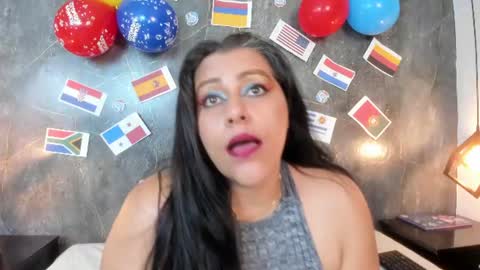 Pamela online show from June 17, 9:05 pm