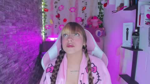 pamelajhonsom online show from December 14, 1:59 pm