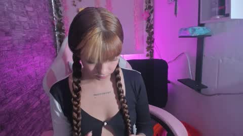 pamelajhonsom online show from November 10, 9:03 pm