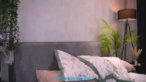 Diana online show from February 10, 11:20 pm