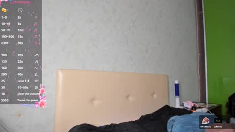 Sally online show from September 29, 2:06 am