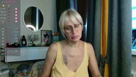 Snapshot of pamellamurphy chatting on July 9, 2:15 am pamellamurphy online show from July 9, 2:15 am
