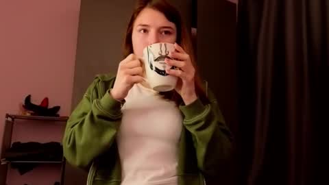 daniella online show from October 19, 10:10 pm