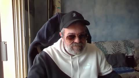 fla online show from May 8, 1:38 pm
