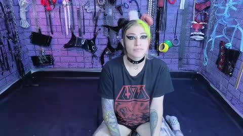 PandoraNez online show from December 22, 11:20 pm