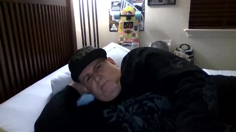 Snapshot of panos678442 chatting on February 11, 10:48 am panos online show from February 11, 10:48 am