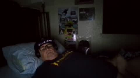 Snapshot of panos678442 chatting on October 6, 7:06 am panos online show from October 6, 7:06 am