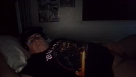 Snapshot of panos678442 chatting on February 26, 11:53 am panos online show from February 26, 11:53 am