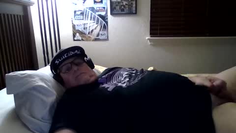 Snapshot of panos678442 chatting on March 5, 12:39 am panos online show from March 5, 12:39 am