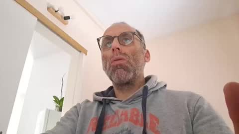 Snapshot of pansak1973 chatting on February 22, 11:35 am pansak1973 online show from February 22, 11:35 am