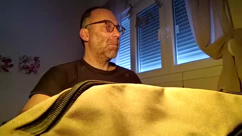 Snapshot of pansak1973 chatting on February 23, 7:11 am pansak1973 online show from February 23, 7:11 am