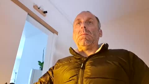 Snapshot of pansak1973 chatting on February 28, 10:20 am pansak1973 online show from February 28, 10:20 am