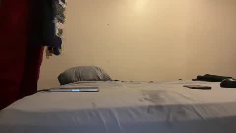 PantsLessTraveler online show from October 22, 7:02 pm