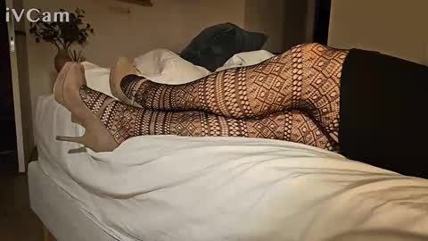 Snapshot of pantyhose_ggggg chatting on April 9, 4:34 am pantyhose_ggggg online show from April 9, 4:34 am