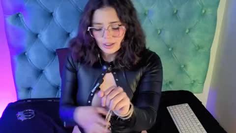 Paola Lyon online show from March 27, 7:02 pm