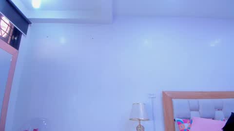 Paola  online show from December 20, 7:39 pm